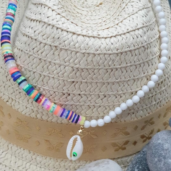 Necklace - Picture 2 of 2